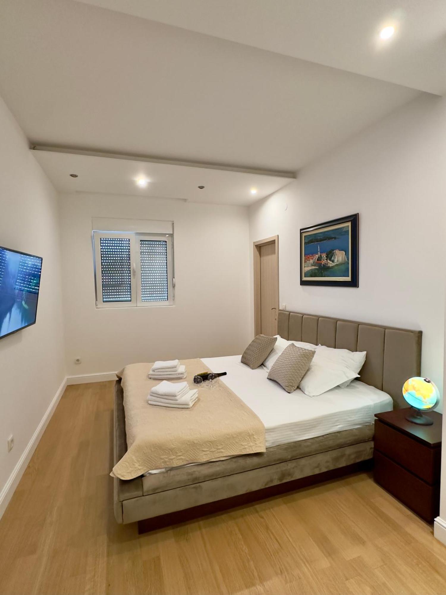 Lux Superior Apartment 120M2 In Heart Of Budva Dış mekan fotoğraf